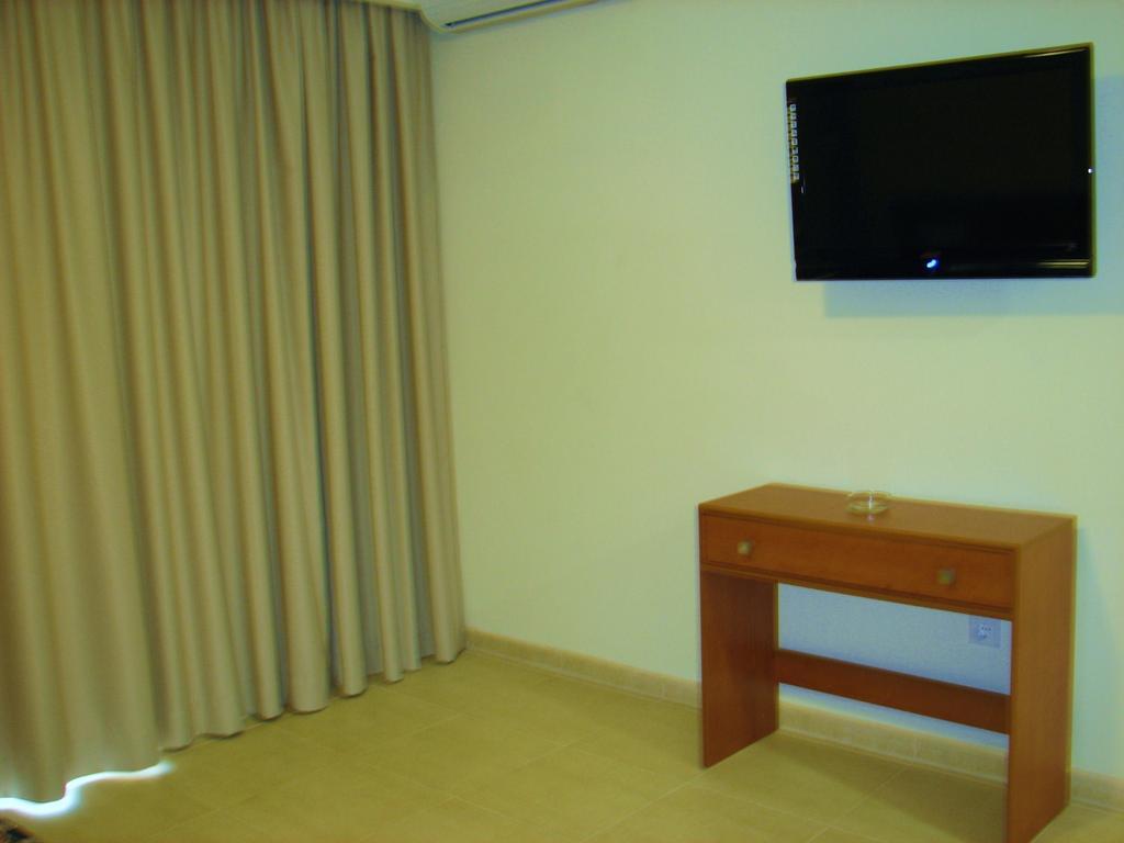 Hotel Apolo Vila Real de Santo António Quarto foto